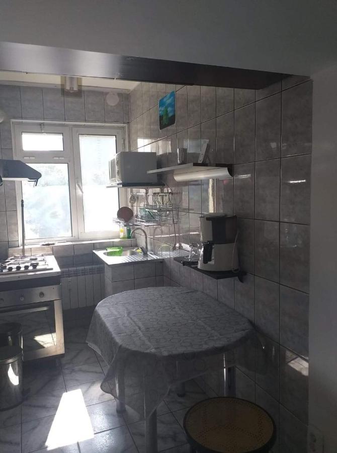 Apartament cu regim hotelier in Dr.Tr. Severin Drobeta Turnu Severin Exterior foto